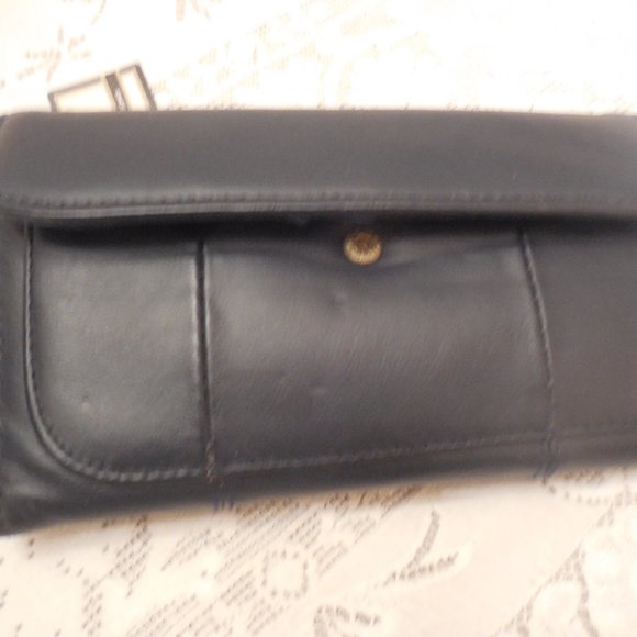 RGA BLUE LEATHER WALLET - Picture 1 of 7